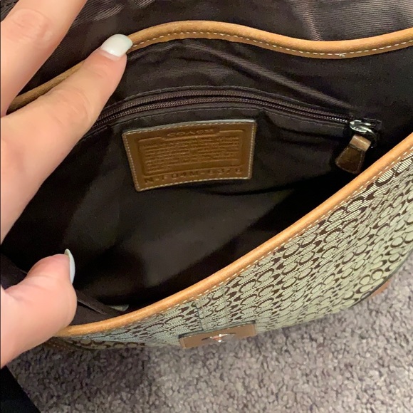 Authentic coach bag - Picture 3 of 3